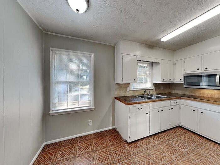 Building Photo - 4253 Telida Trail