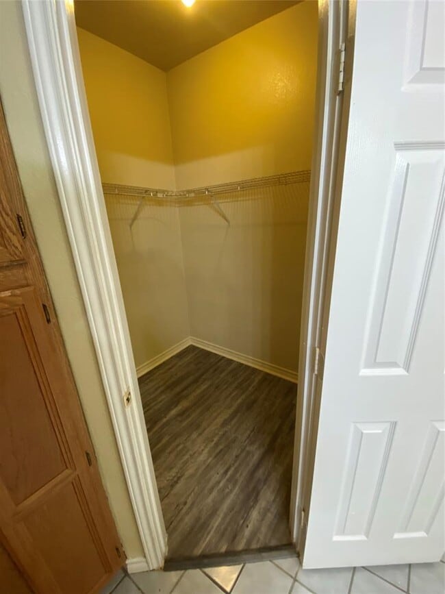 Building Photo - 2605 Alcott Ln