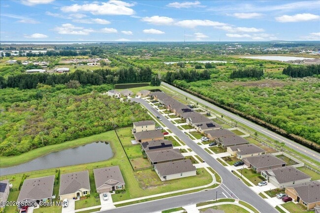 Building Photo - 926 Trinity St