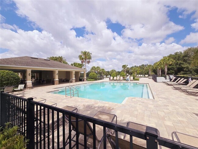 Building Photo - 3180 Royal Tern Dr