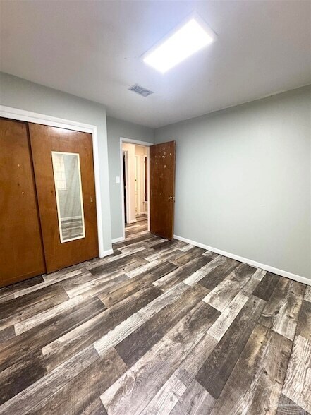 Building Photo - 4516 Charmonte Way