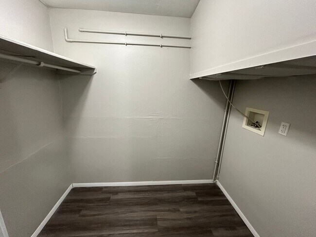 Building Photo - Your Private Oasis in Old Town Discover the "hidden gem" of The Melville.