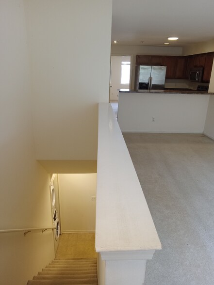 Building Photo - 1083 Beaver Run