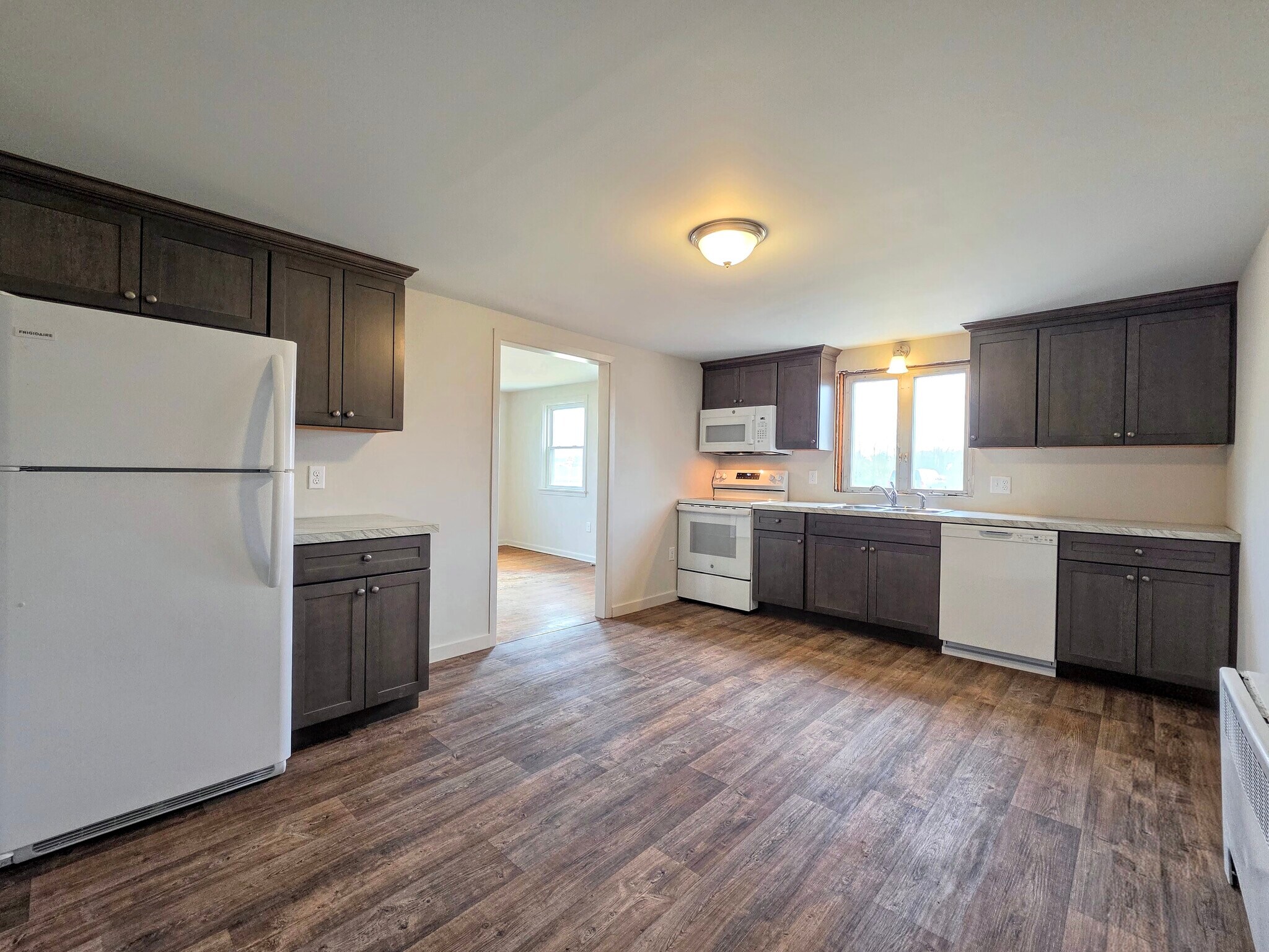 Building Photo - 2620 Creek Hill Rd