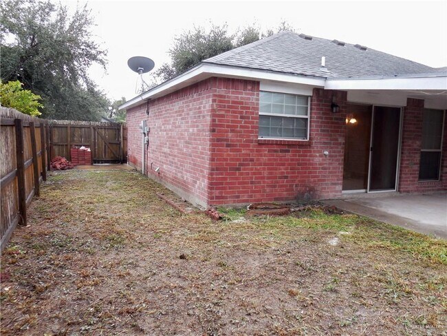 Building Photo - 4220 Eagle Ave