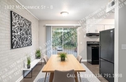 Building Photo - 1827 McCormick St