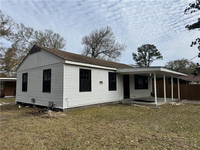 Building Photo - 141 Rosewood Dr