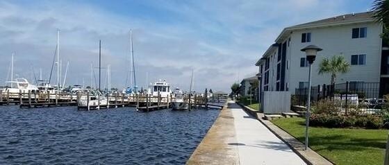 Building Photo - 1580 Harbor Dr