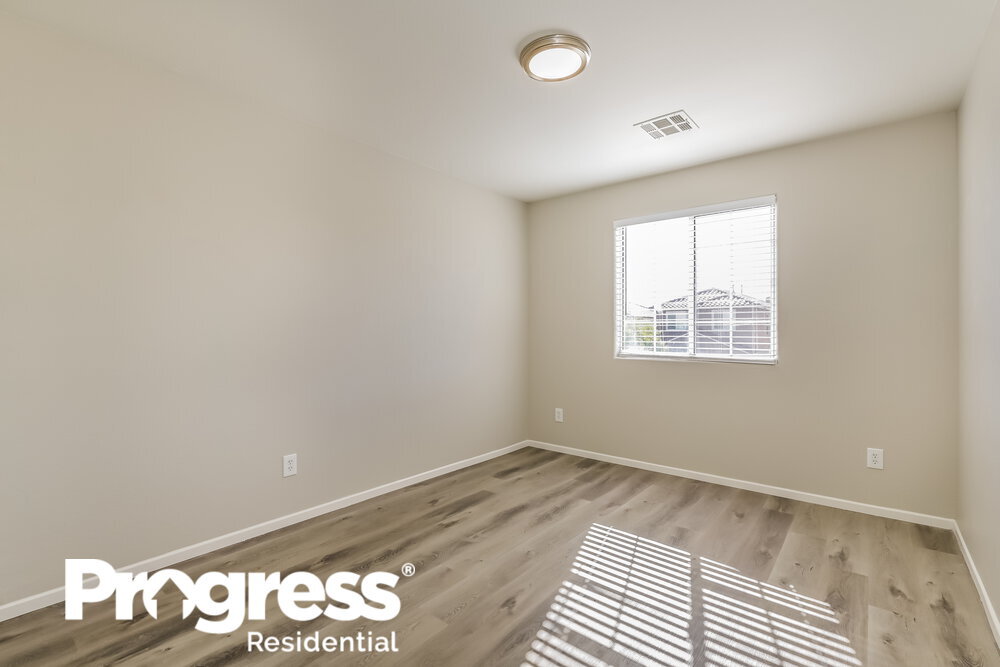 Building Photo - 6236 Desert Lavender Ave