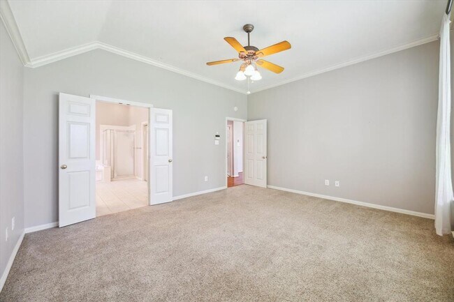 Building Photo - 9527 Shadow Gate Ln