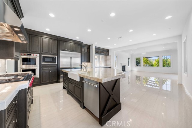 Building Photo - 101 Pinnacle Trl