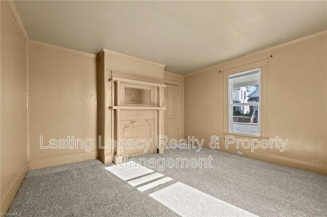 Building Photo - 212 N Laura Wall Blvd