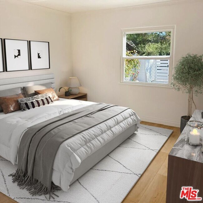 Building Photo - 5419 Gentry Ave