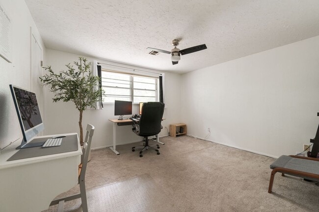 Building Photo - 5800 NW 89th St