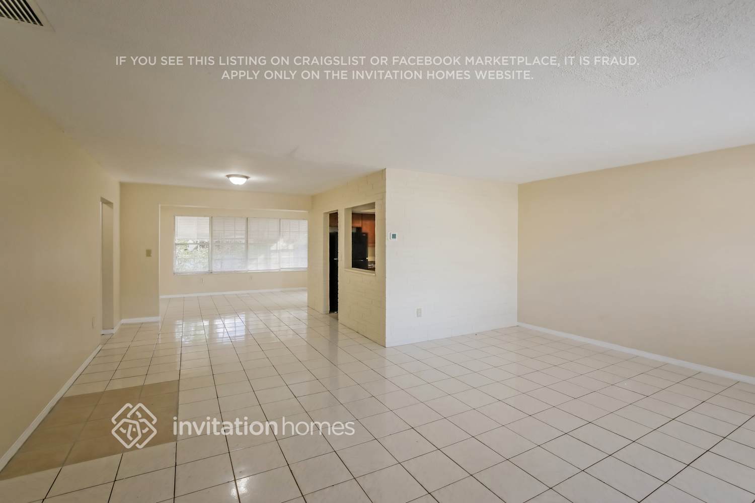 Building Photo - 7630 Coral Blvd