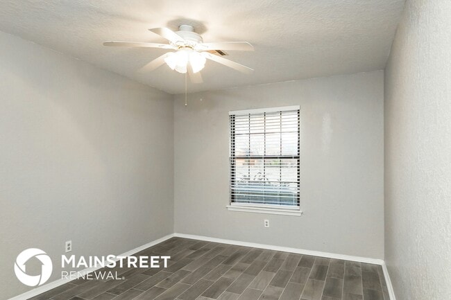 Building Photo - 1808 Yellowstone Ln
