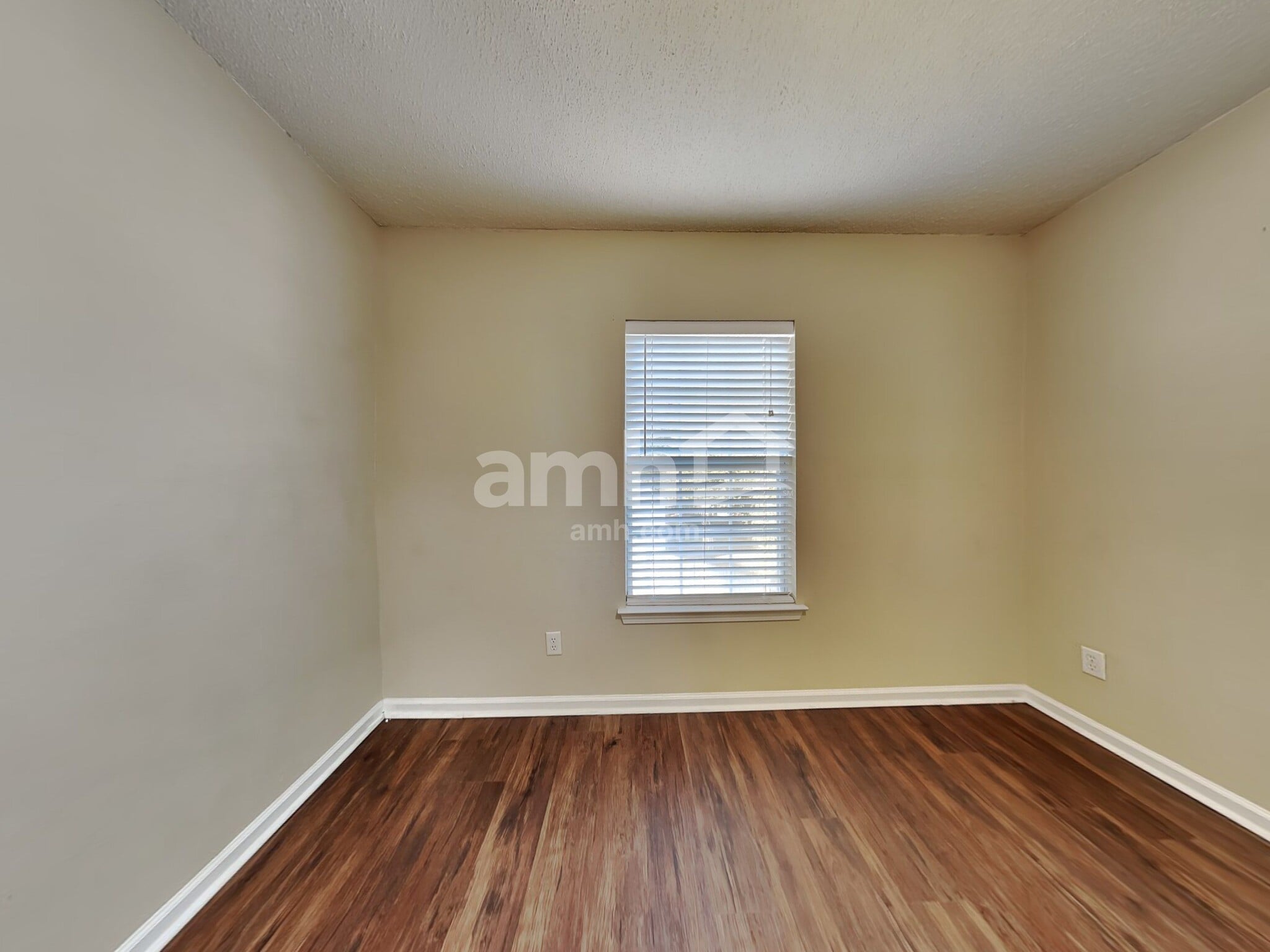 Building Photo - 112 Willow Lakes Ct