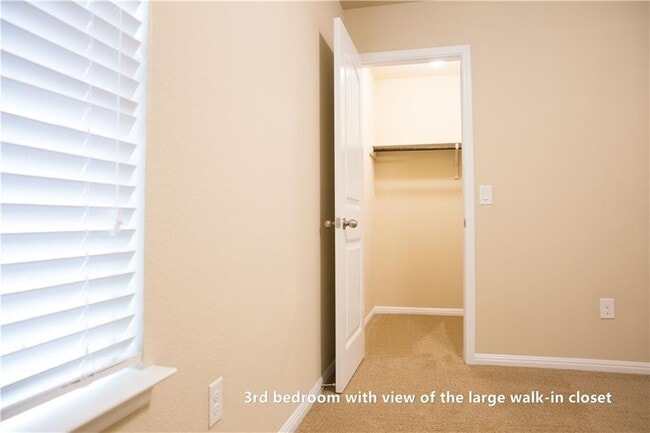 Building Photo - 11117 Furrow Hill Dr