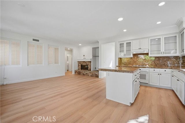 Building Photo - 17 Bel Spring