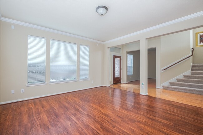 Building Photo - 26114 Sandersgate Ln