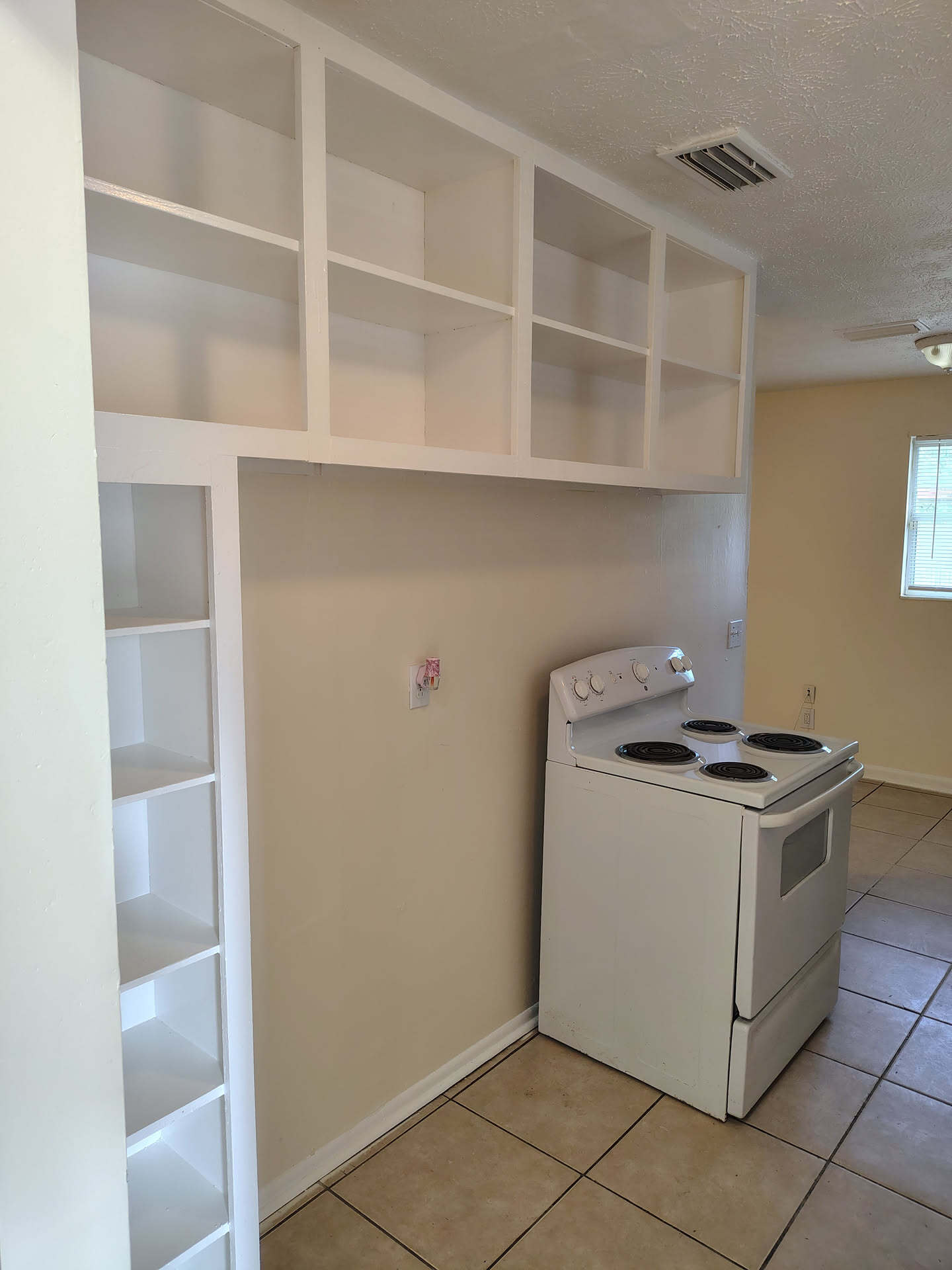 Building Photo - 2537 Chris Ct