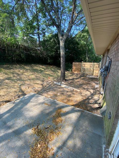 Building Photo - 3209 Mirror Lake Dr