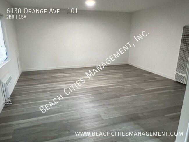 Building Photo - Remodeled Lower Unit