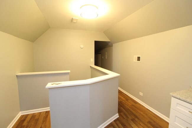 Building Photo - 3732 N Ashland Ave