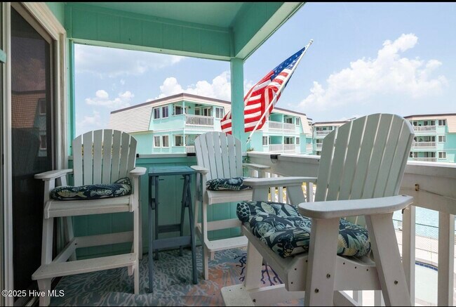 Building Photo - 301 Commerce Way