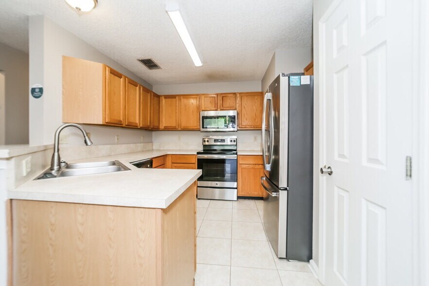 Building Photo - 2632 McCormick Woods Ct