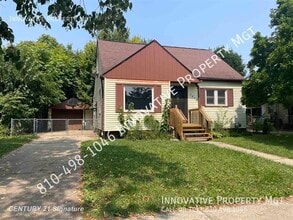 Building Photo - 1418 Blueberry Ln