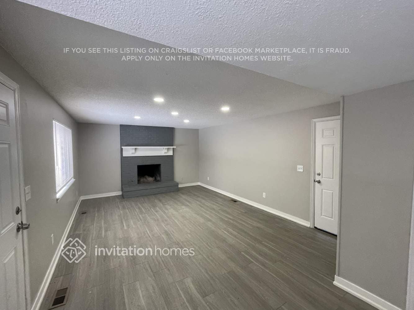 Building Photo - 18623 E Lehigh Ave