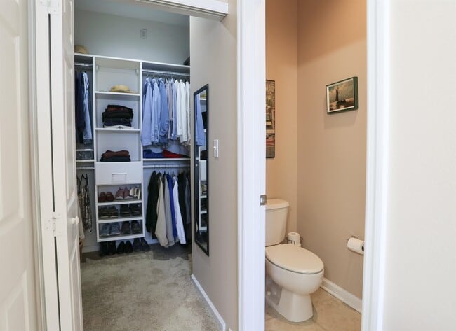 Building Photo - 1401 Carnoustie Ct