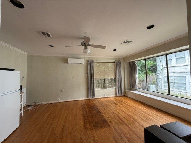 Building Photo - 1222 Jackson Blvd