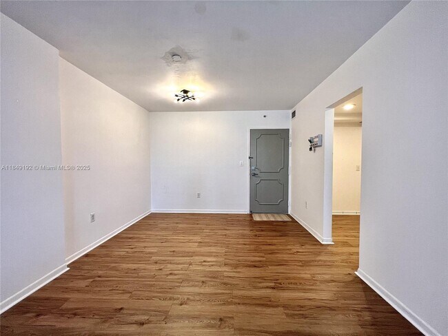 Building Photo - 2851 NE 183rd St