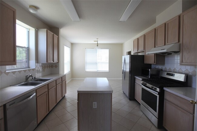 Building Photo - 607 Ashley Cove Ct