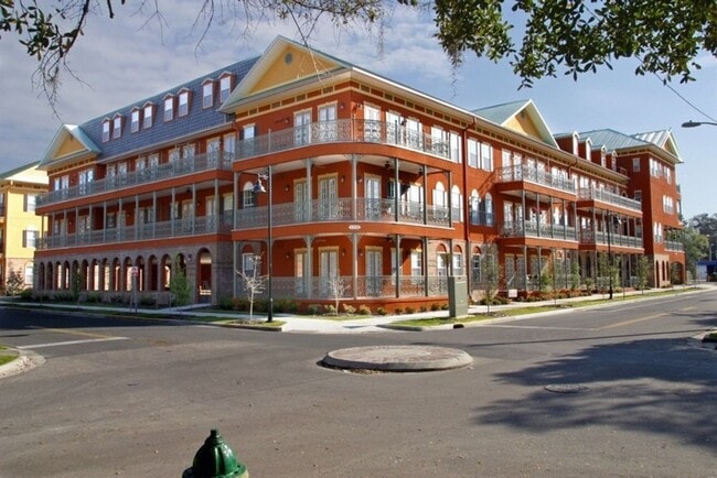 Primary Photo - Jackson Square - Top Floor 2 Bedroom, 2 Ba...