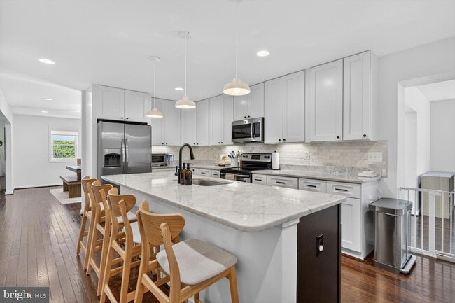 Building Photo - 4613 Willow Run Dr