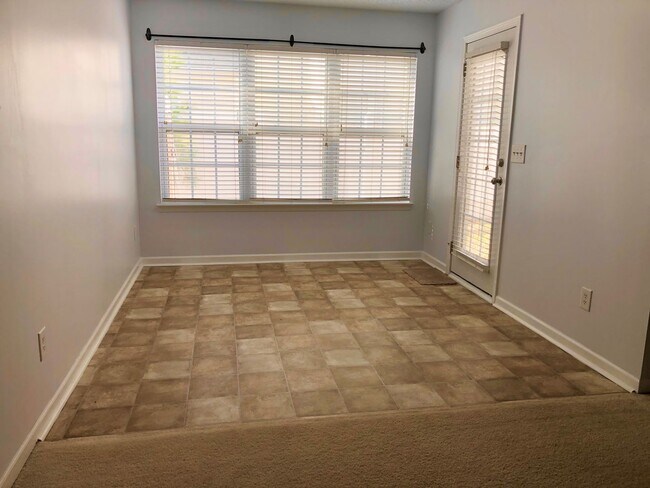 Building Photo - Beautiful Single Family Home | 3 BR/2.5BA |Open Layout + Prime Location