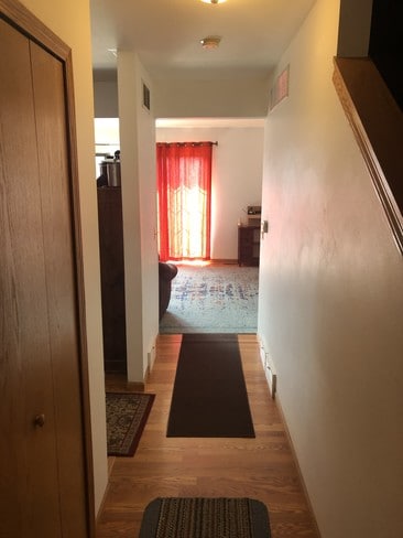 Building Photo - 1113 N Windsor Ave