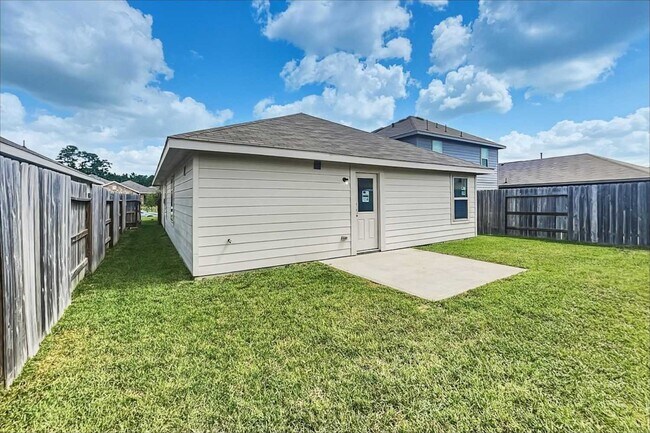 Building Photo - 22276 Stoney Ravine Dr