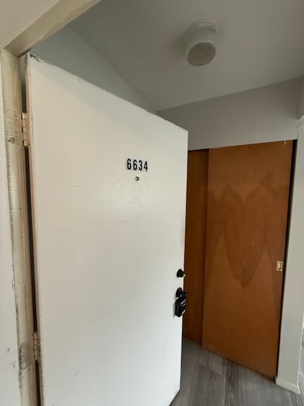 Building Photo - 6634 Rita Dr