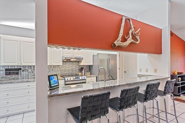 Building Photo - 4814 Country Oaks Blvd