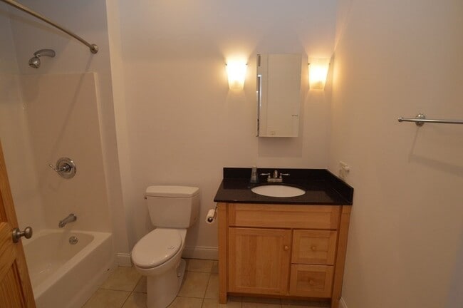 Building Photo - 27 Fayette St