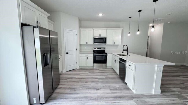 Building Photo - 3832 SW 157th Place Rd