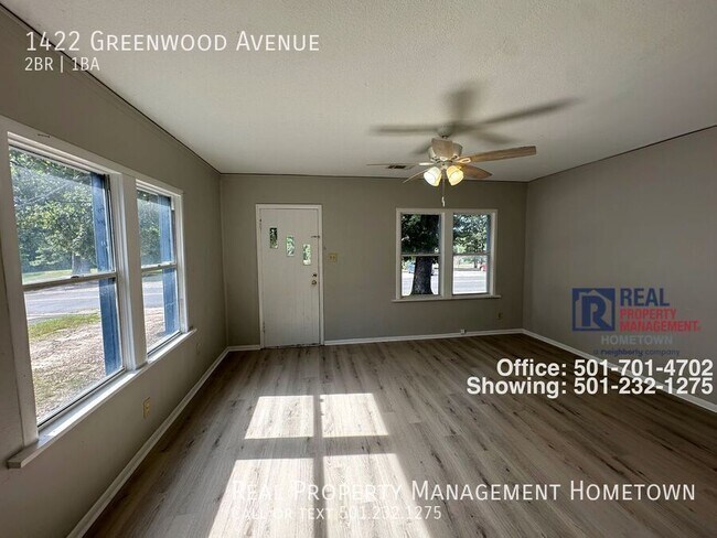 Building Photo - 1422 Greenwood Ave