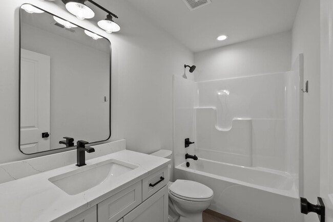 Building Photo - 209 Krauss Dr