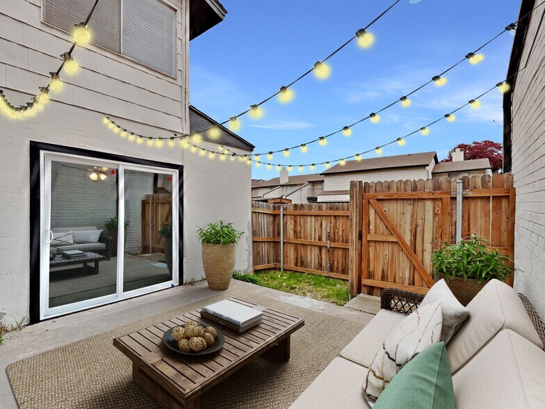 Building Photo - 3233 62nd St