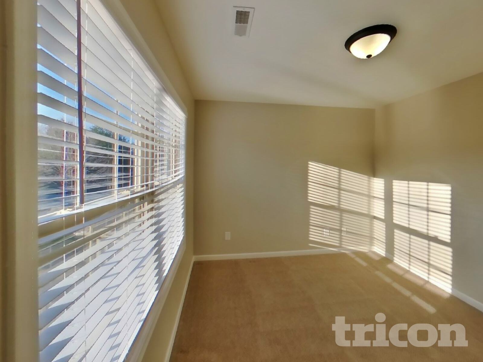 Building Photo - 1140 Chinook Cir