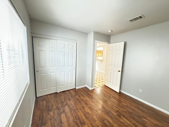 Building Photo - Ample space for you and your loved ones